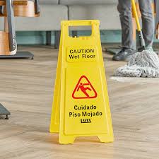 CAUTION WET FLOOR SIGN / 25" (EACH)