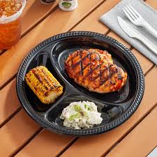 10 INCH PLASTIC PLATE / BLACK / 3 COMPARTMENT (500/CS)