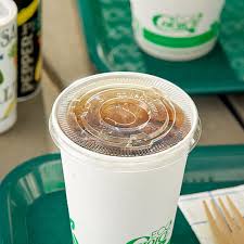 CHOICE 12-22 OZ. TRANSLUCENT COLD CUP FLAT LID WITH STRAW