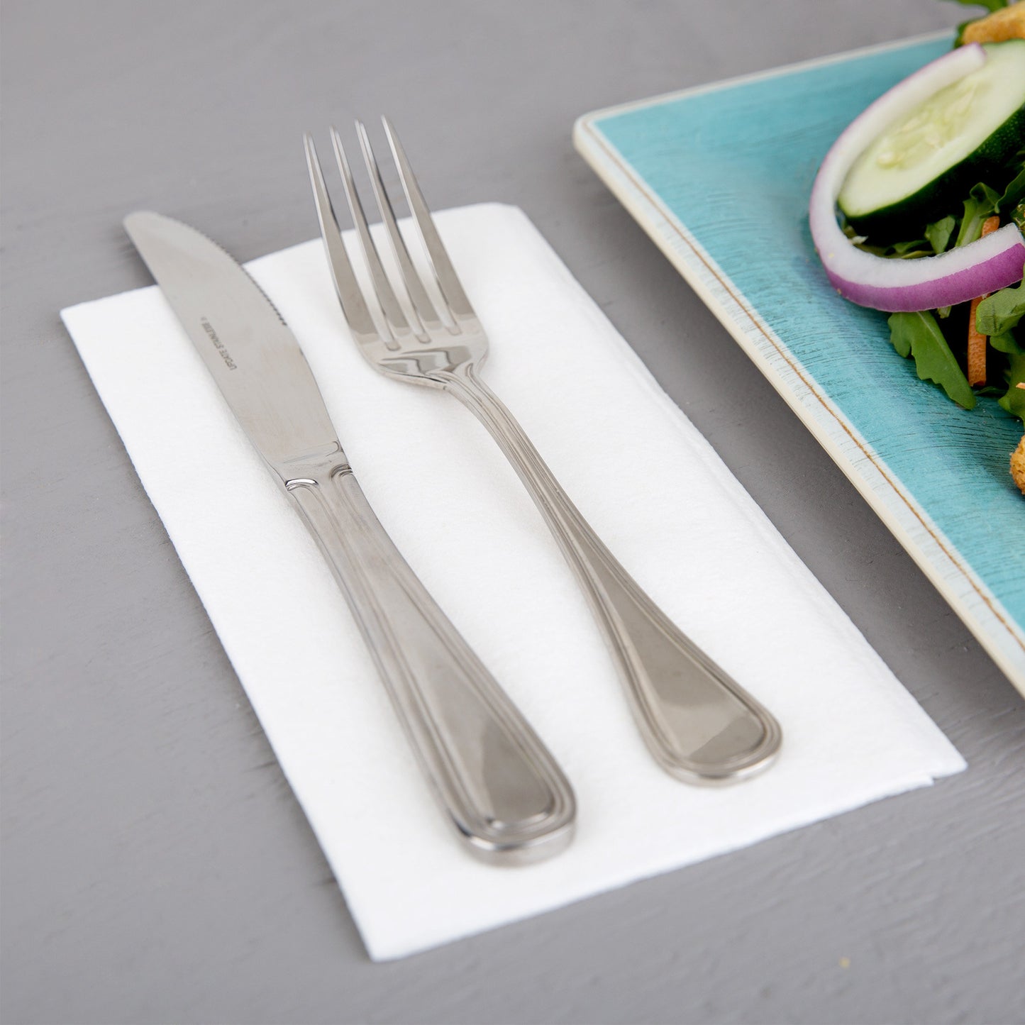 EIGHTH FOLD LINEN LIKE DINNER NAPKIN / 15 X 17 (800/CS)
