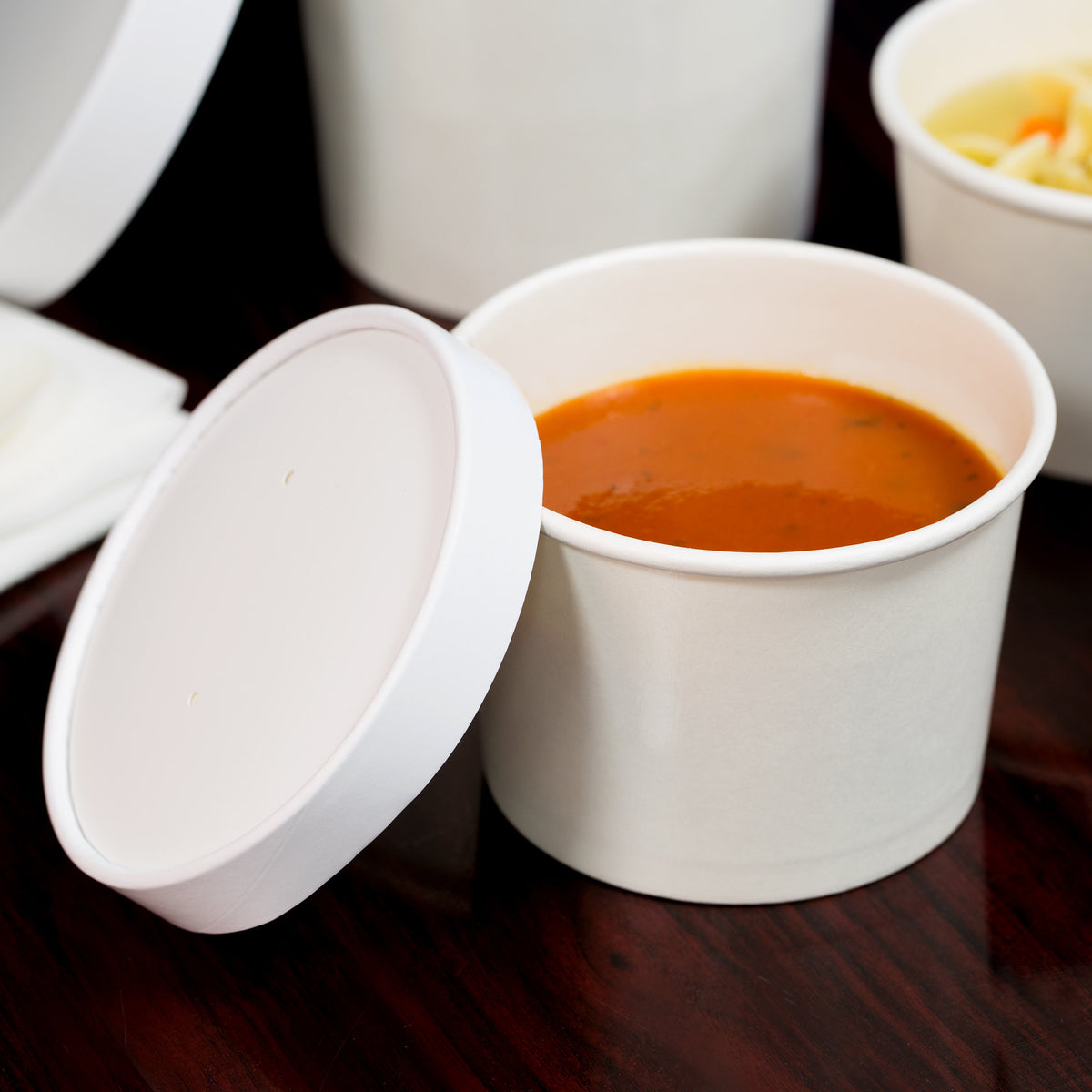 Choice 12 oz. Double Poly-Coated Paper Soup / Hot Food Cup with Vented  Paper Lid - 25/Pack
