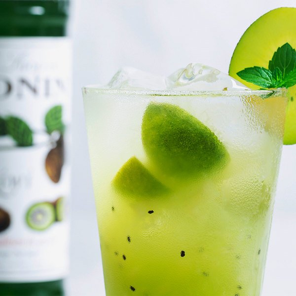 KIWI FLAVORING FRUIT SYRUP / 750 ML (EACH)