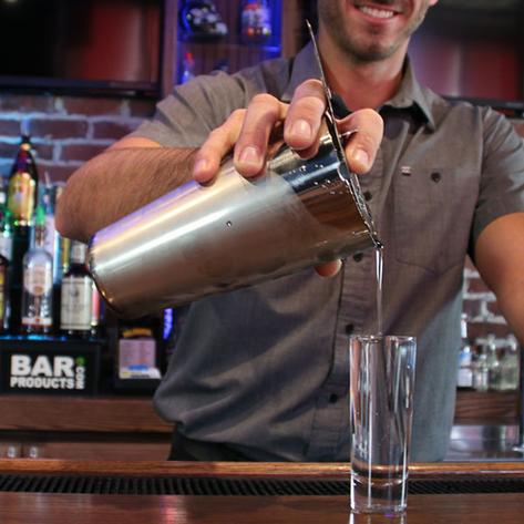 28 OZ SHAKER / STAINLESS STEEL (EACH)