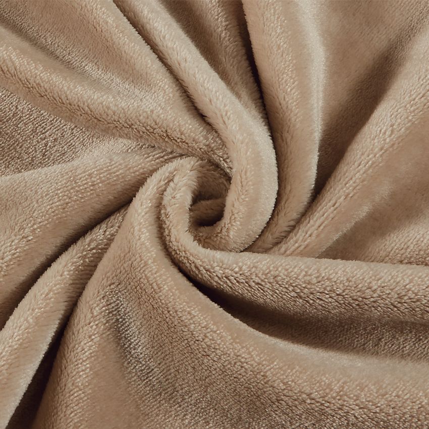 MICRO FLEECE BLANKET / KING SIZE SIZE / 108 X 90 (EACH)