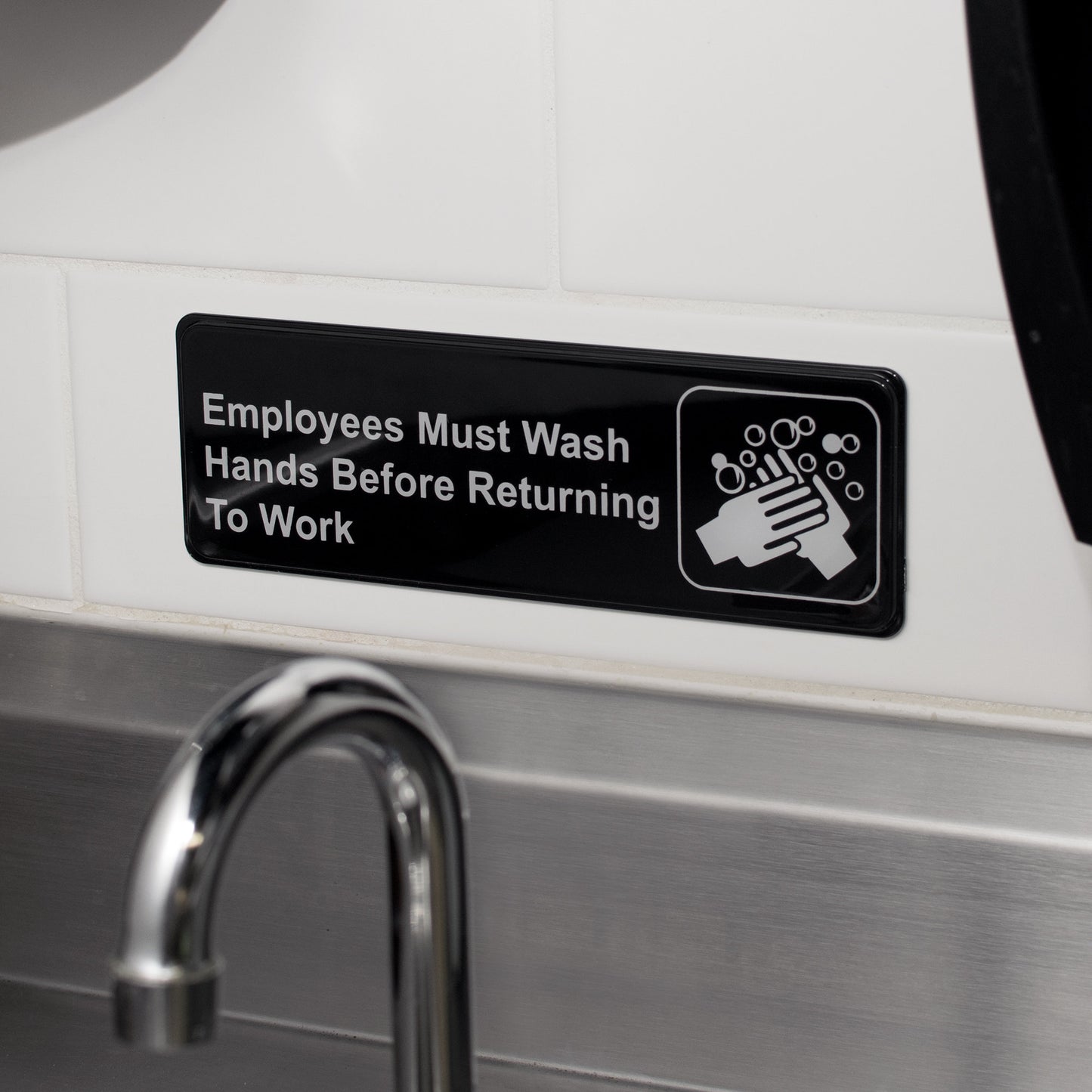 EMPLOYEES MUST WASH HANDS BEFORE RETURNING TO WORK SIGN - BLACK AND WHITE, 9" X 3"