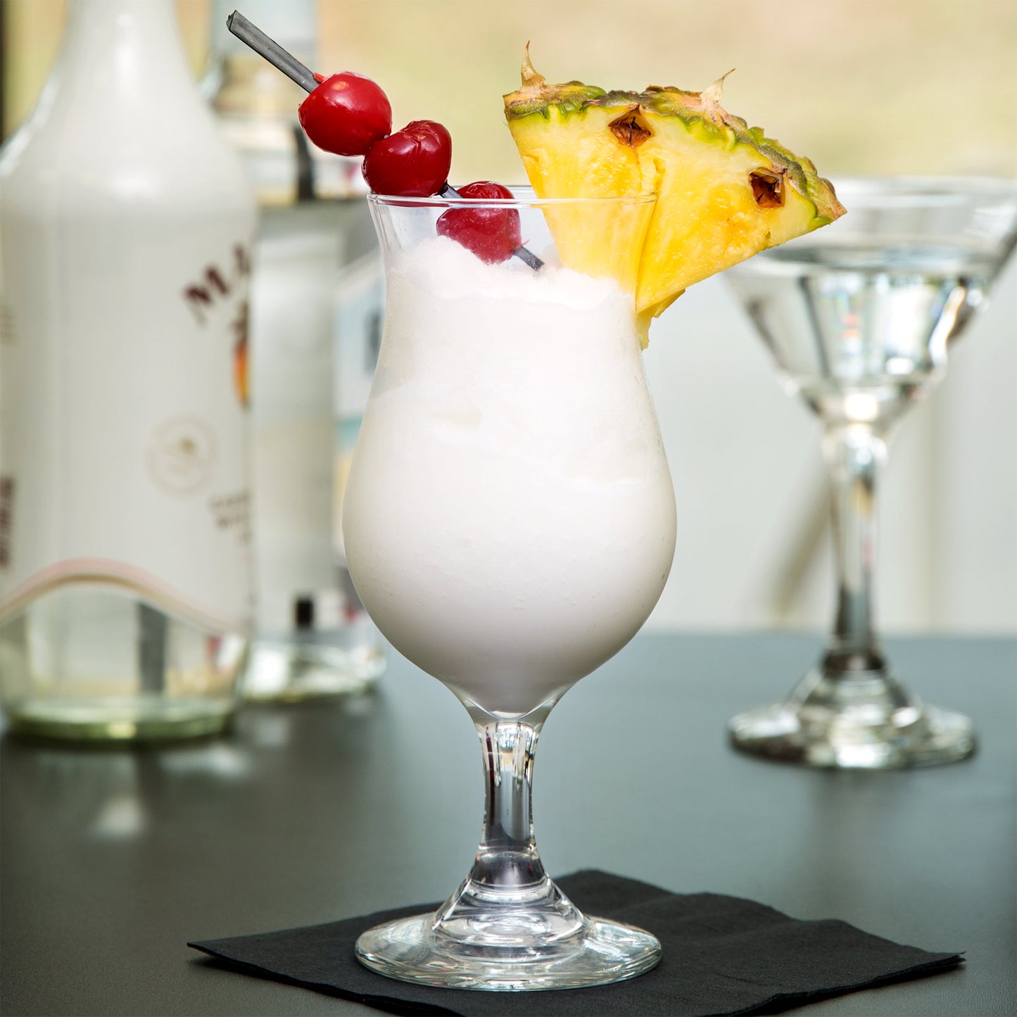 LIBBEY 3715 EMBASSY 10.5 OZ. POCO GRANDE GLASS (24/CS)