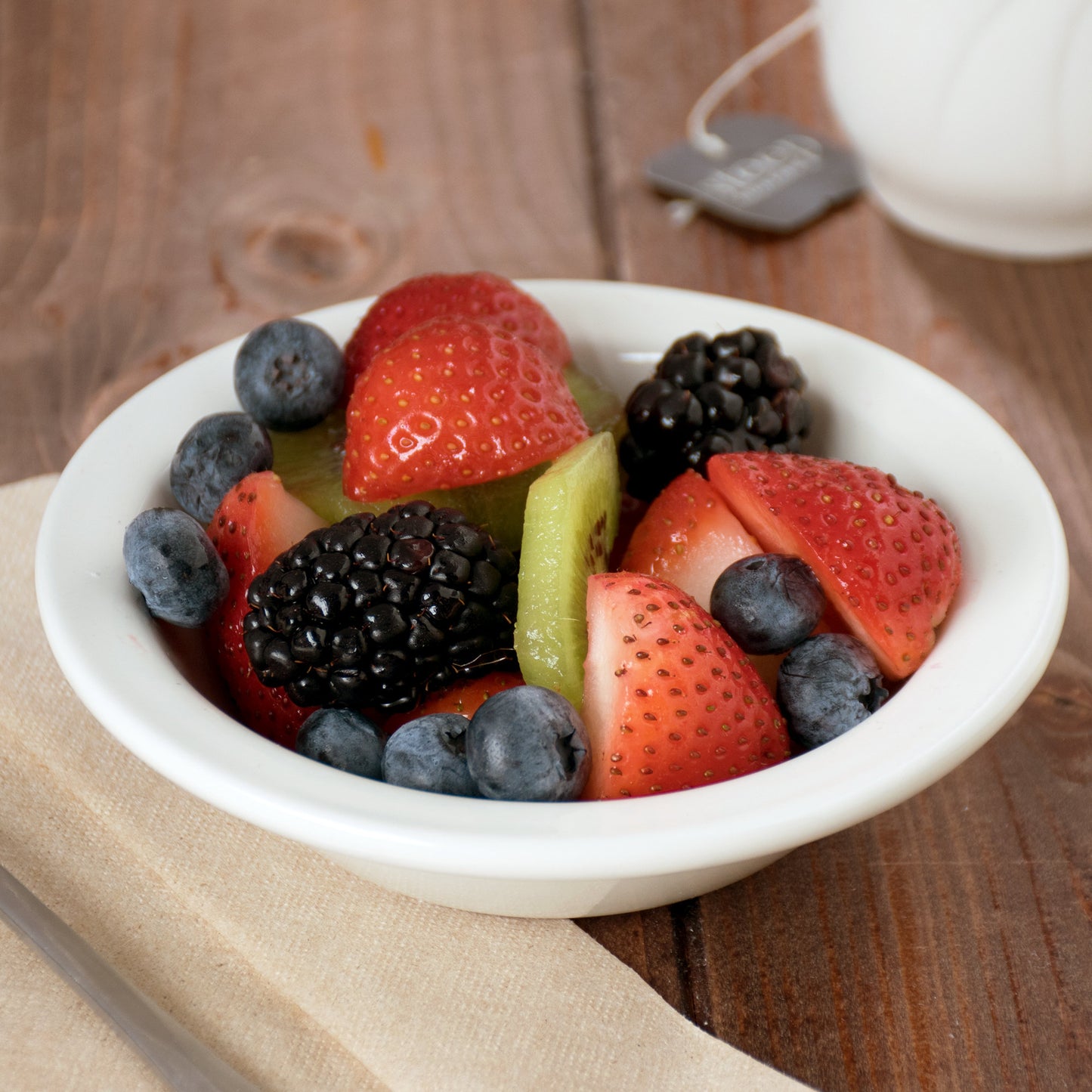 CHOICE 4.5 OZ. IVORY (AMERICAN WHITE) NARROW RIM CHINA FRUIT / MONKEY DISH - 36/CASE