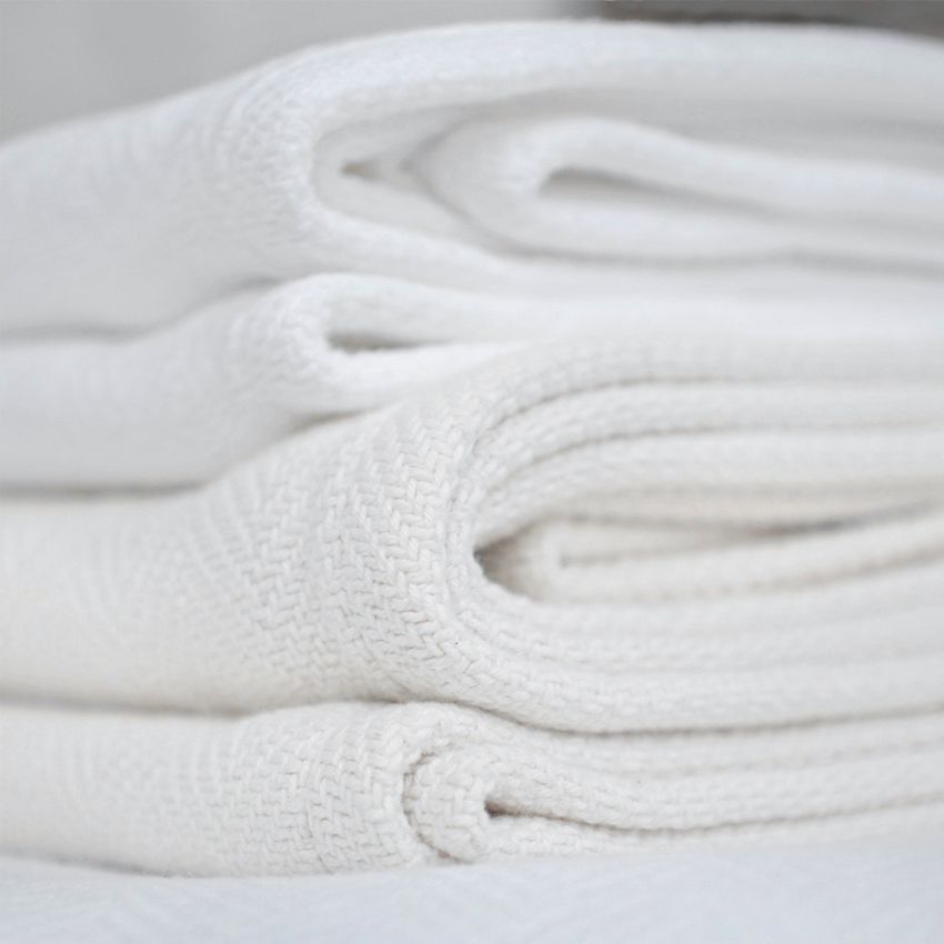 THERMAL BLANKET / KING / 110 X 90 / 100% COTTON (EACH)