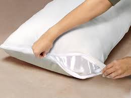 ZIPPER PILLOW PROTECTOR / STANDARD / 21 X 27 (DOZEN)