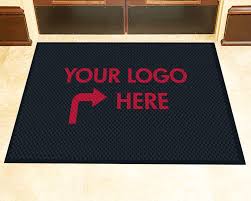 LOGO WIPER MAT . OYO HOTELS / 4' X 6' / BLACK-RED