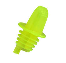 PLASTIC POURER WITH SANITARY SCREEN YELLOW