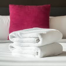 BATH TOWEL / OPAL / 24 X 48 / 8 LB / 5 DOZ PER CASE