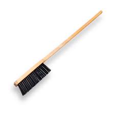 PIZZA OVEN BRUSH W/WOOD HANDLE 38''