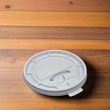 FLAT HOT CUP LID / WHITE (10/1 00/1,000)