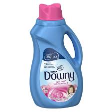 DOWNY / LIQUID FABRIC SOFTENER / CONCENTRATED / APRIL FRESH