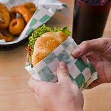 12" X 12" GREEN CHECK DELI SANDWICH WRAP (5,000/CS)