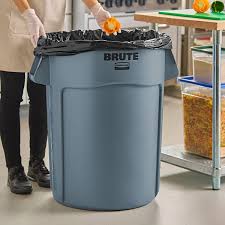 44 GALLON TRASH CAN / GRAY