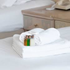 OPAL PLATINUM HAND TOWEL / 16 X 27 / 3.00 LB (DOZEN)