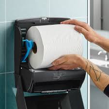 HARDWOUND TOWEL DISPENSER / FOR 8" X 800' TOWEL