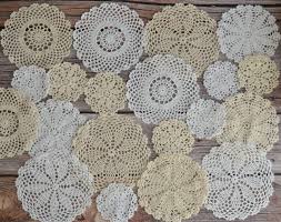 HOFFMASTER DOILY, 5" LACE 2M 2000
