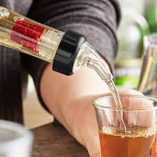 1 OZ. CLEAR SPOUT / RED TAIL M EASURED LIQUOR POURER WITHOUT