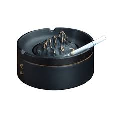 ASH TRAY - 5.5" BLACK STANDARD