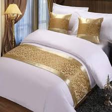 GANESH / BED RUNNER / 110 X 27 / JACQUARD GOLD (EACH)