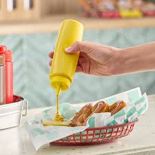 SQUEEZE BOTTLE (YELLOW 8 OZ)