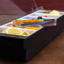 6 PINT CONDIMENT HOLDER / FRUIT TRAYS / WITH ICE