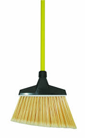 10" ANGLED BROOM WITH BLACK FLAGGED BRISTLES AND 45 1/4"