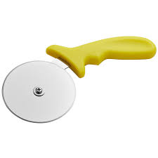 4" PIZZA CUTTER WITH PLASTIC HANDLE