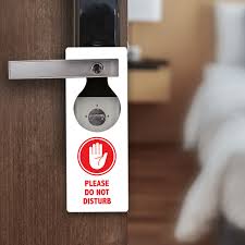 DO NOT DISTURB / DND - NON LOGO - MAID SERVICE - 3 X 8