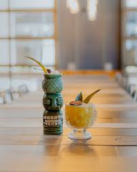 16 OZ BARCONIC DOUBLE SIDED HA PPY / SAD TIKI GLASS (12/CS)