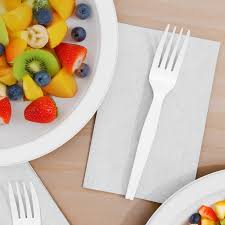PLASTIC FORK / WHITE /  MEDIUM WEIGHT / 1,000 PER CASE