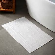 BATH MAT / 20 X 30 / 7 LB. / DOZEN (5/CS)