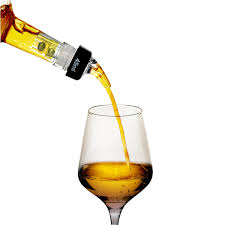 1.5 OZ. CLEAR SPOUT / YELLOW TAIL MEASURED LIQUOR POURER