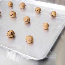 FULL SIZE PLASTIC SHEET PAN LINER / 18 X 26 (200/CS)