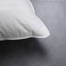 T-235 PILLOW / JUMBO / POLY CLUSTER FIBER / 20 X 30 /