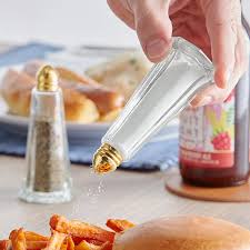 1 OZ EIFFEL TOWER SALT AND PEPPER SHAKER / 24 PER CASE