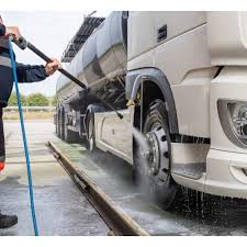 BETCO CTW501 CAR AND TRUCK WASH /  5 GAL