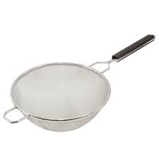 STRAINER / HEAVY DUTY TIN / 10.25"