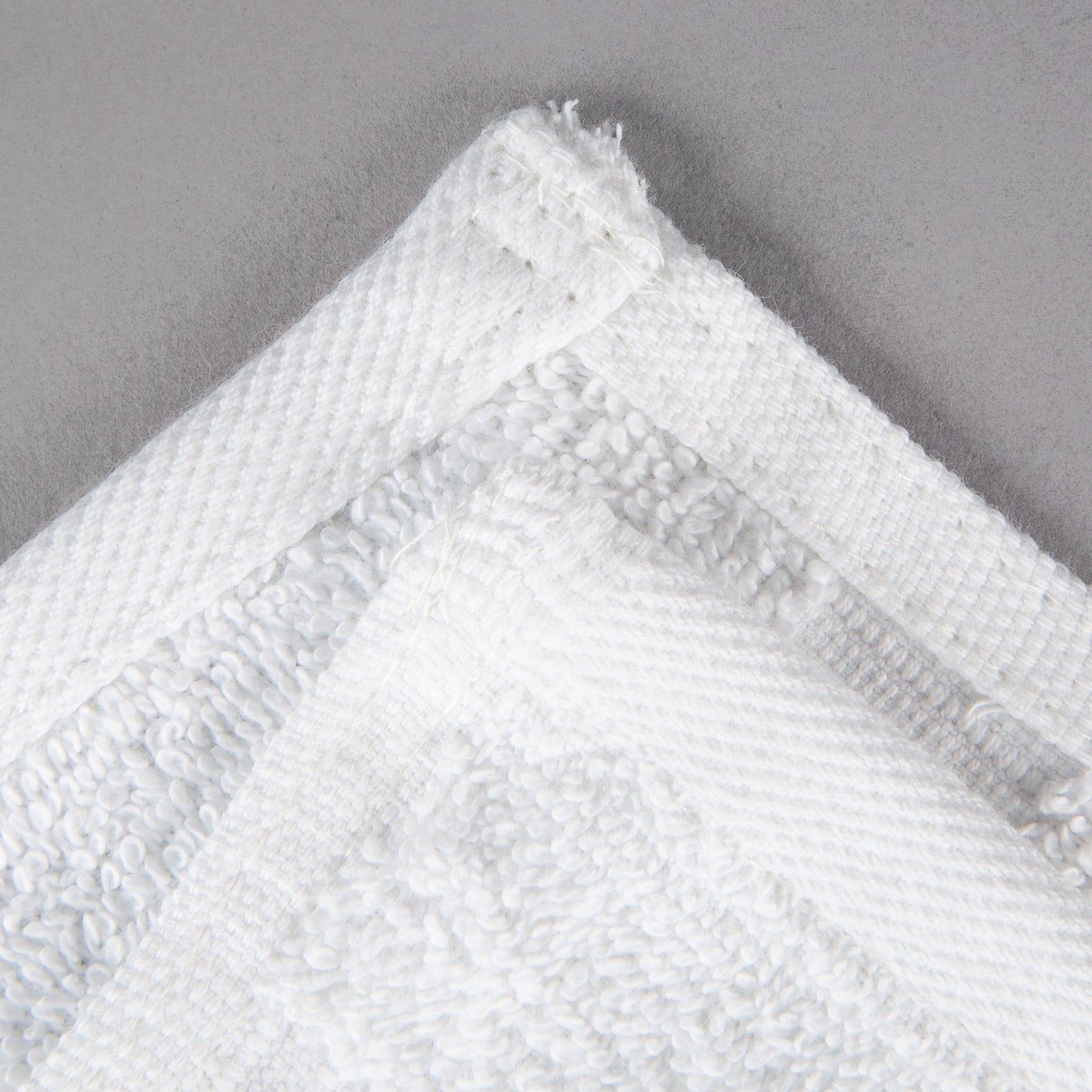 WASH CLOTH / OXFORD BELLEZA / 13 X 13 / 1.5 LB / WHITE (DOZEN)