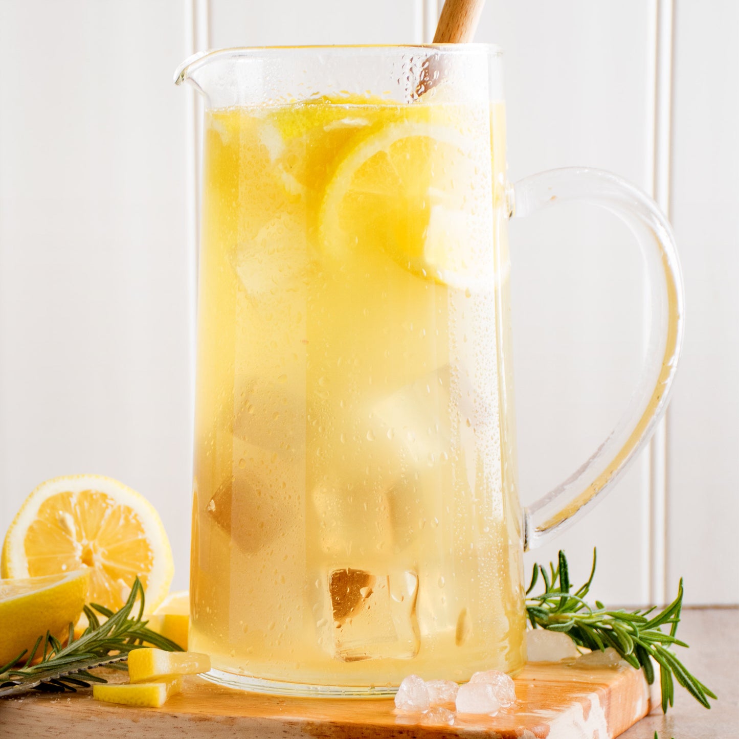 REALEMON 100% LEMON JUICE - 48 OZ. BOTTLE
