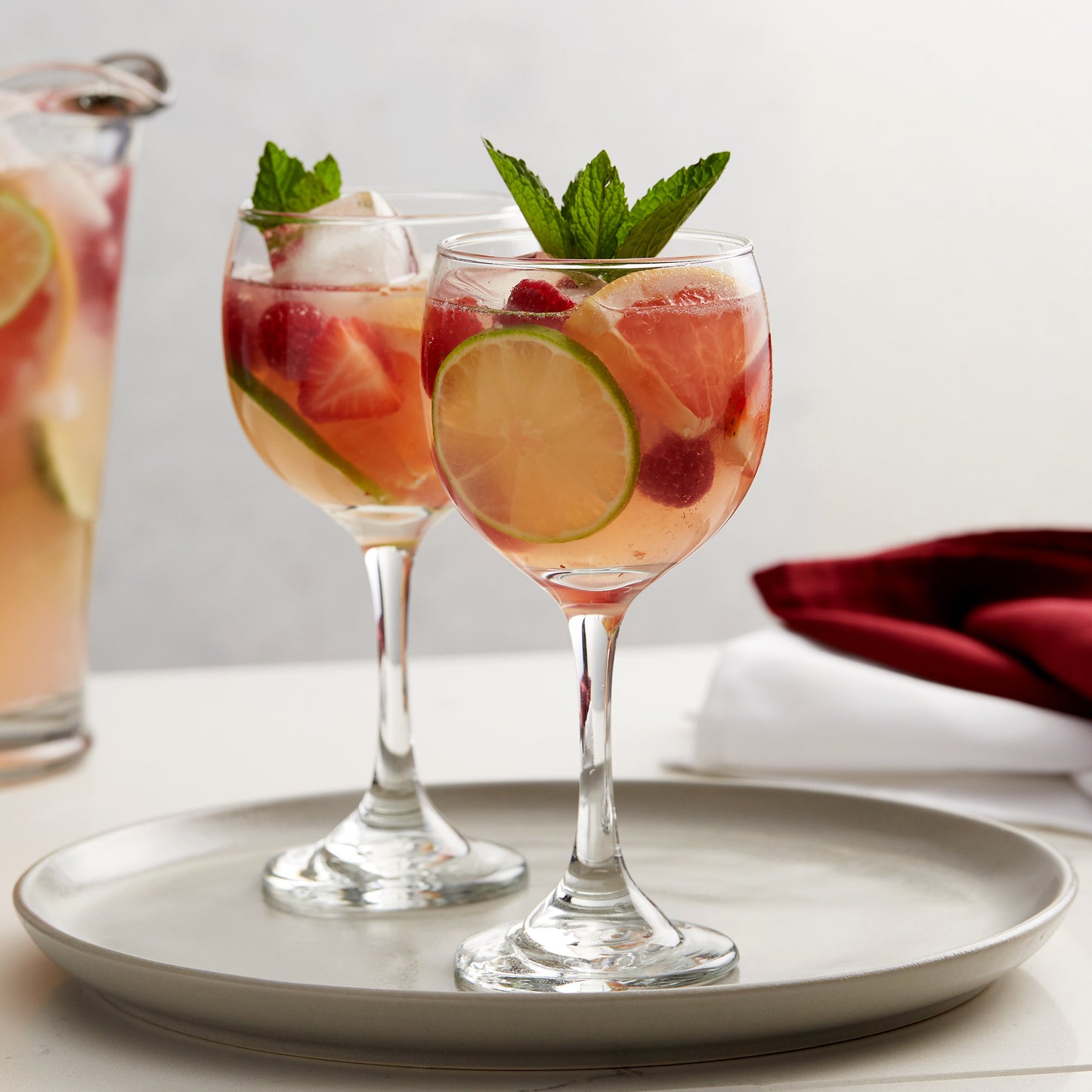 12.5 OZ ACOPA BALOON WINE GLASS (RED) (12/CASE)