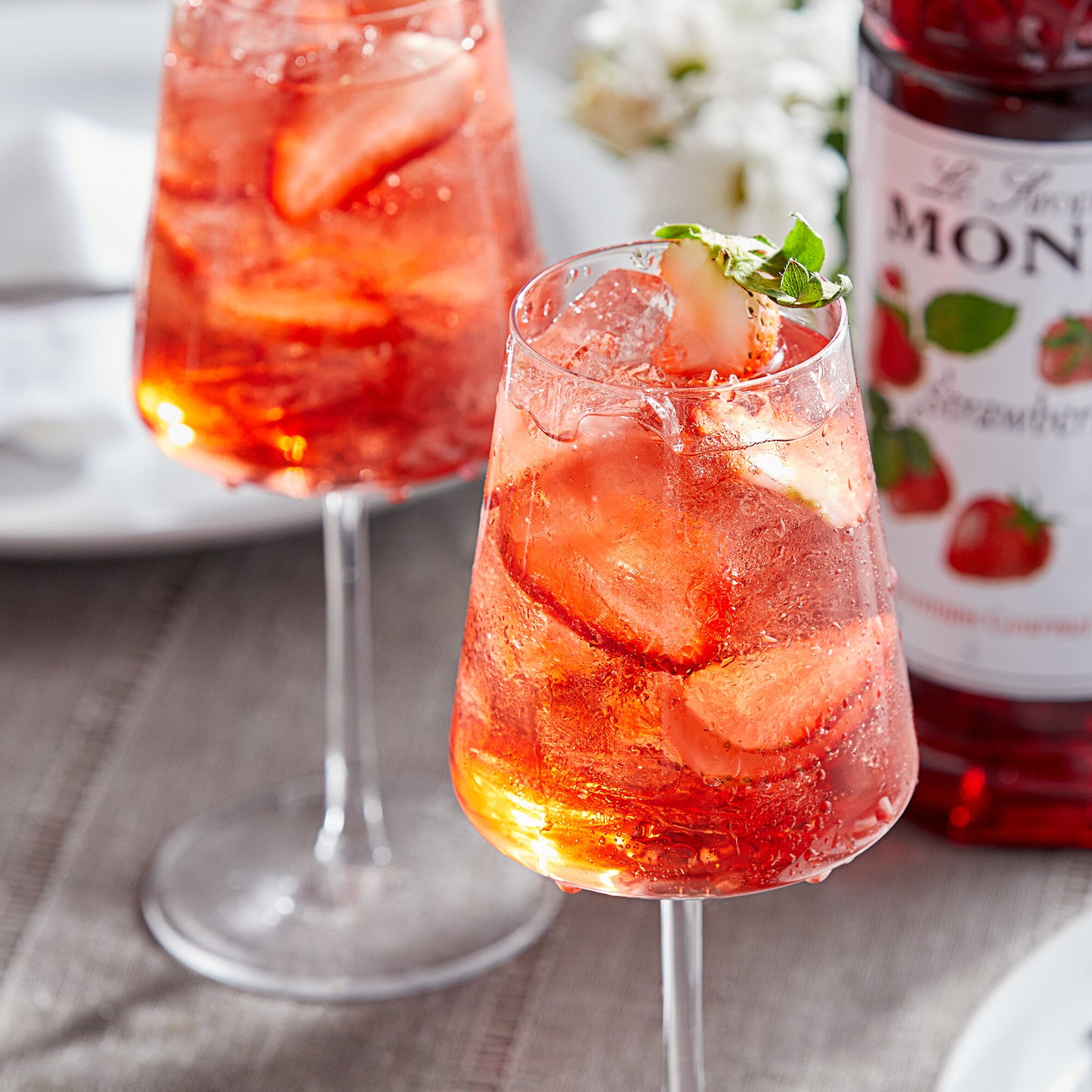STRAWBERRY / MONIN / 1 LITER / (4/CS)