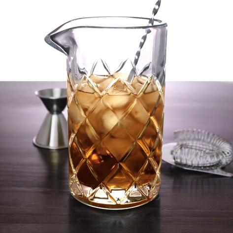 BARCONIC 22 OZ DIAMOND PATTERN MIXING GLASS