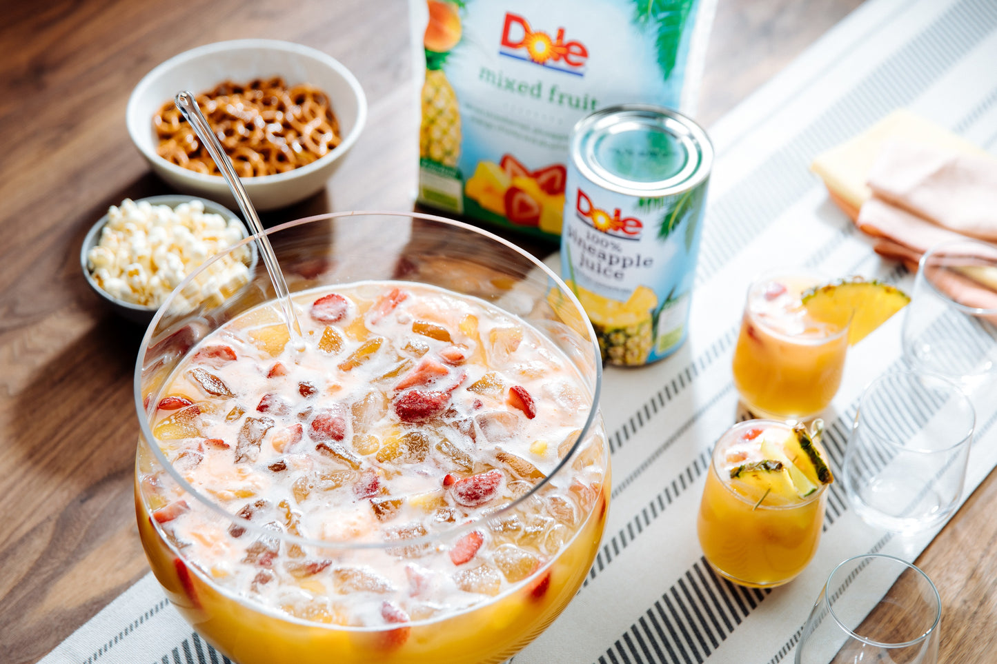 PINEAPPLE JUICE / 46 OZ (EACH)
