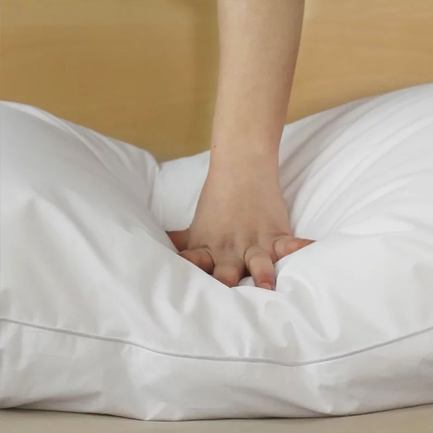 PILLOW / KING / POLY CLUSTER FIBER / 20 X 36 / 100% COTTON / 36 OZ (EACH)