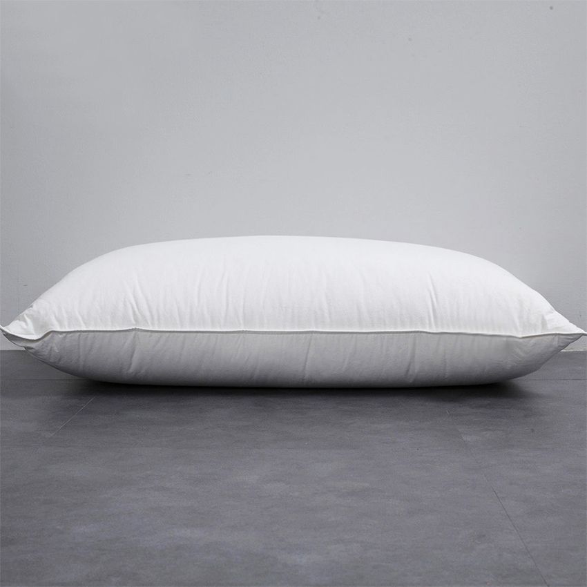 PILLOW / STANDARD / POLY CLUSTER FIBER / 20 X 26 / 100% COTTON / 26 OZ (EACH) (12/CS)