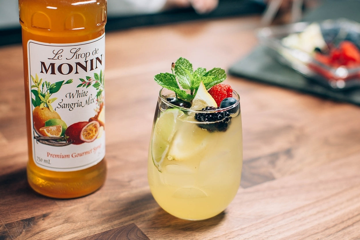 SANGRIA MIX, WHITE / MONIN / 1 LITER / (4/CS)